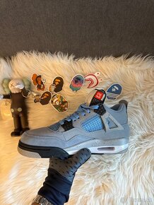 Jordan 4 - 5