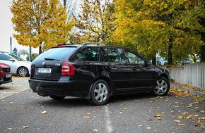 Škoda Octavia Combi 2.0 TDI Ambiente - 5