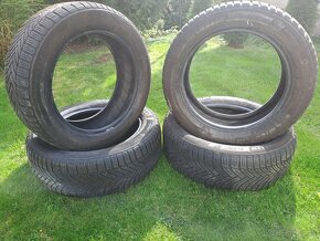 Zimné pneumatiky 215/55 R 17 - 5