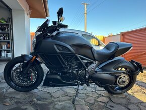 DUCATI DIAVEL DARK EDITION 2018 - 5