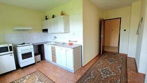 Dvojgeneračný dom s garážou a stodolou, 800m2 - 5