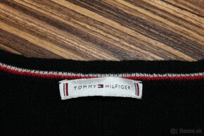 Dámsky vlnený sveter Tommy Hilfiger v. M - 5