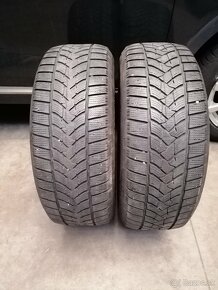 Predám 2 zimné pneumatiky 235 /60 r18 - 5