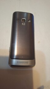 Samsung S5610 top stav - 5