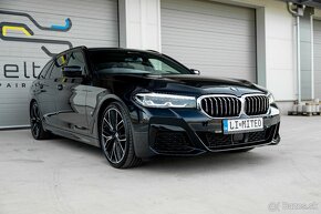 BMW 530d xDrive mHEV Touring M-Paket G31 LCI 2022 v záruke - 5