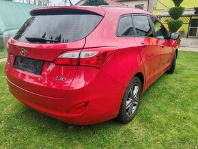 Predám Hyundai i30  comdi 1.6 CRDI - 5