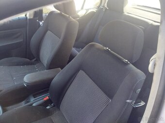 Volkswagen Golf4 - 5