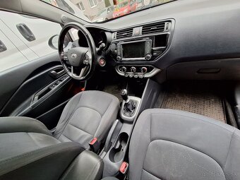 KIA Rio 1.4 - 5