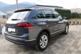 Volkswagen Tiguan 2.0 TDI EVO Elegance 4Motion DSG, 1.majite - 5