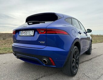 Jaguar E-PACE P250 AWD RDYNAMIC - 5