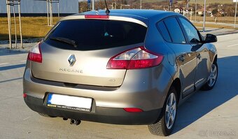 RENAULT MEGANE HATCHBACK 1.5 DCI - 5