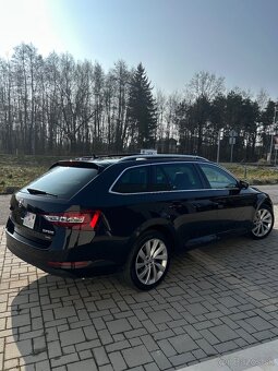 Skoda superb 3 combi 2 TDi 140 kW dsg 4x4 - 5