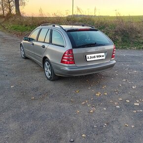 Predám Mercedes-Benz C220cdi - 5