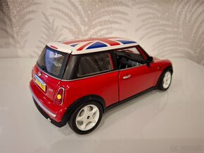 Bburago 1:18 KIT Mini Cooper - 5