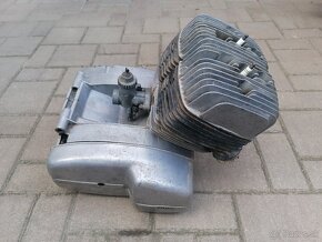 Predám motor na Jawa 350/ 634 - 5