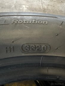 4x Hankook Winter Icept EVO 3 225/55 R18 102V - 5