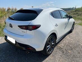 Mazda 3 2.0 Skyactiv Benzín + HEV - 5