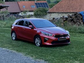 KIA Ceed 1.5 T-GDi Gold 2022 - 5