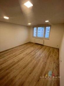 SPEKTRUM REALITY- Na PREDAJ 3 -izbový byt, 70 m2, Handlová,  - 5