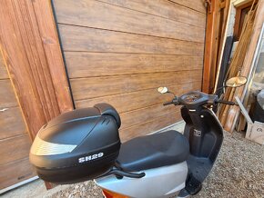 Skuter HONDA SCV 100 - 5