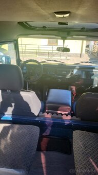 Land Rover Defender 90 - 5