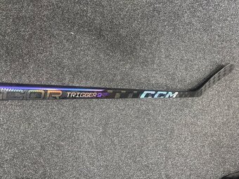 Hokejka CCM Trigger 9 Pro Custom - 5