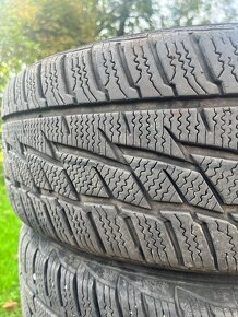 Zimné pneu 205/55r16 + plechové disky - 5