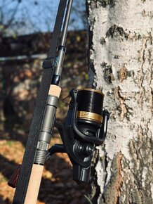 AQUA Atom Rod Cork 3m/3,25lb+naviják Daiwa 20 Emblem 45 SC - 5