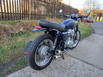 Kawasaki W 800 top stav - 5