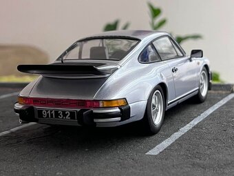 1:18 1988 PORSCHE 911 Carrera Coupe 3.2 - KK-Scale - 5