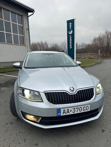 Octavia 3 Combi 2.0 TDI DSG - 5