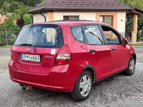 Predám Honda jazz 1.3 61kw - 5