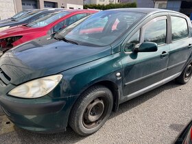 Peugeot 307 HB 1.6i - díly - 5