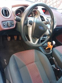 Ford FIESTA - 5