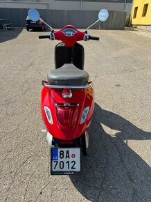 2014 PIAGGIO VESPA 50 2t PRIMAVERA  naj. 17100 nová STK - 5