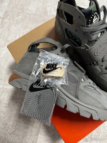 Corteiz x Nike Air Huarache - Gully Grey - 5