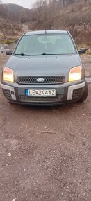 Ford Fusion - 5