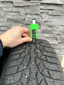 205/60 R16 92H zimné NOKIAN - 5