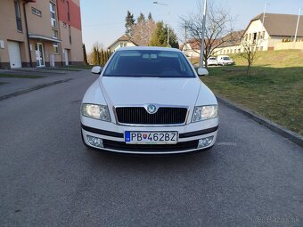 Škoda Octavia 2 1.6 fsi - 5