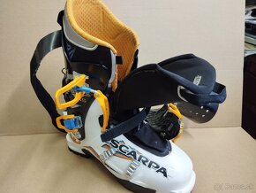 Scarpa Maestrale RS - 5