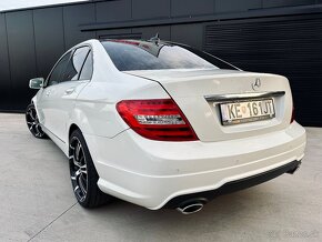 Mercedes C300d - diesel - 4matic - automat - FULL výbava - 5