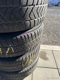 215/65 R17 PIRELLI zimné - 5