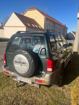 Suzuki Grand Vitara 2.0 hdi - 5