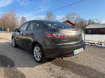 Mazda 3 2.0i 110 kW AUTOMAT Kúpené v SR 1.Majiteľ - 5