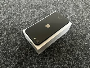 iPhone SE 2020 64GB Black - 5