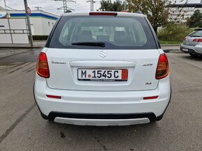 Predám Suzuki SX4 1.6 benzín 88 KW 4WD r.v.2012 - 5