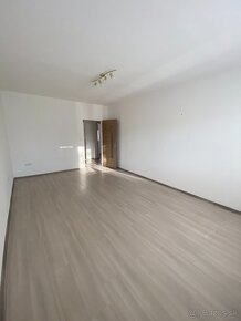 Na predaj: 2-izbový prízemný byt v Žarnovici, 54,55 m² - 5