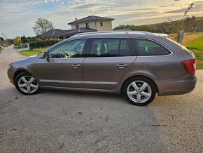 Škoda Superb II Combi 2.0 TDI 125 kW DSG Elegance - 5