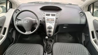 Yaris na predaj len 36000 km... kupené v SR - 5