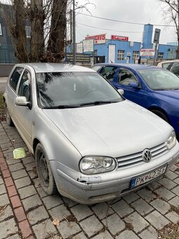 Volkswagen Golf 4 - automat - 5